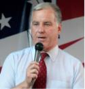 Howard Dean en septiembre de 2006 (foto de  Matt Wright, wikipedia)