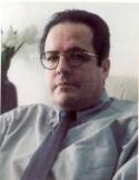 Ferran Gallego Margalef (1953) es profesor de historia contemporánea en la Universidad Autónoma de Barcelona. Ha publicado numerosos trabajos sobre la extrema derecha y el fascismo