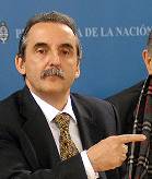 Guillermo Moreno, controlador de precios, mafioso
