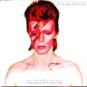 David Bowie en la portada de su álbum Aladdin Sane (1973)
