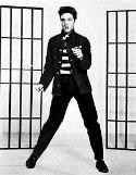Elvis Presley en 1957 (fuente: wikipedia)